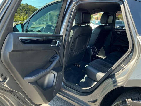 2015 Porsche Macan S