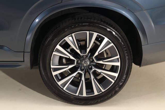 2022 Volvo XC90 T5 Momentum