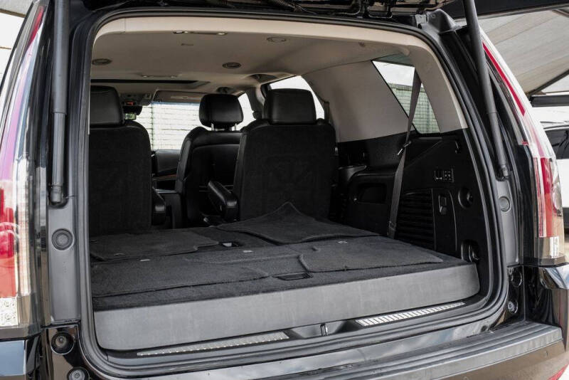 2019 Cadillac Escalade Luxury
