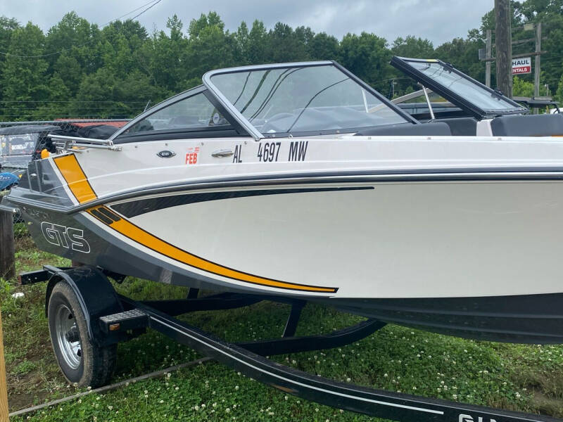 2016 Glastron GTS 185