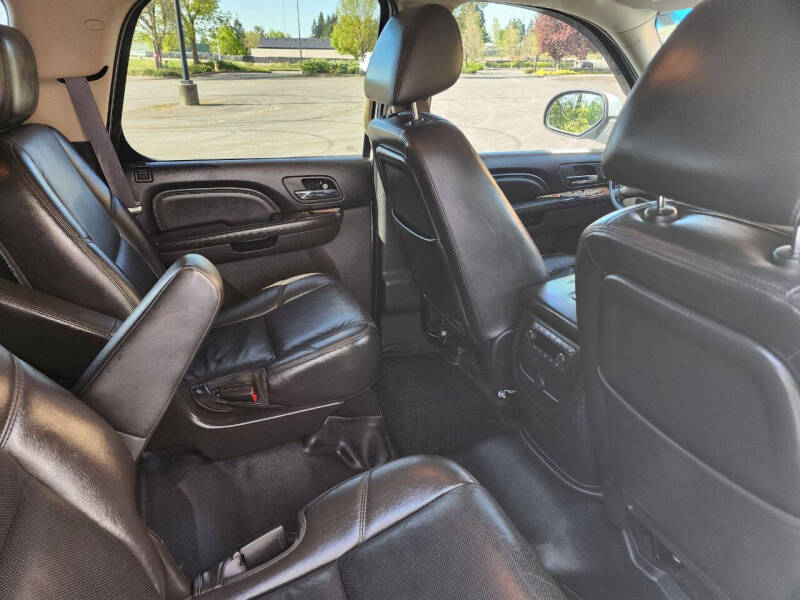 2011 GMC Yukon Denali