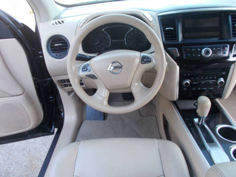 2013 Nissan Pathfinder SL