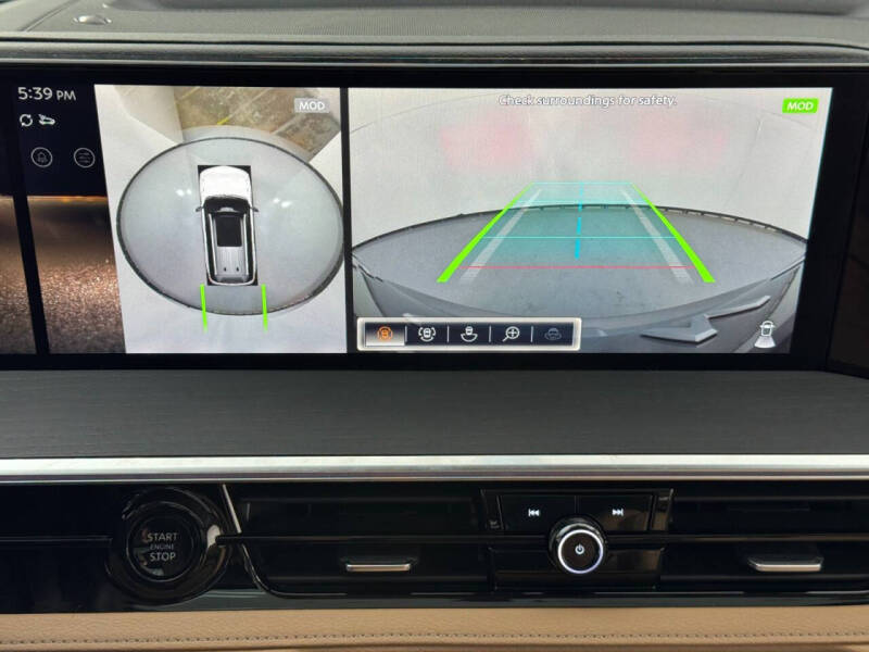 2025 Infiniti QX80 Sensory