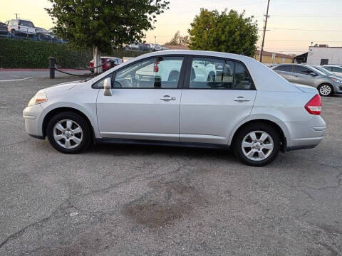 2009 Nissan Versa 1.8 SL