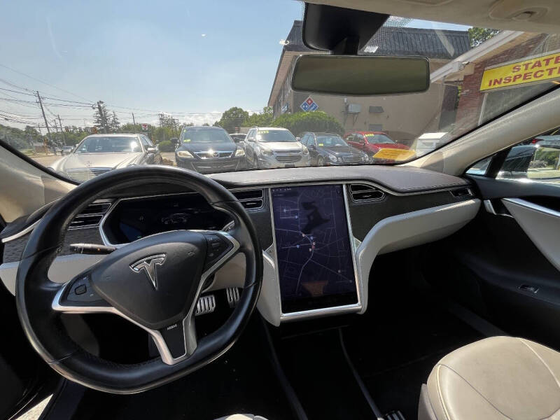 2013 Tesla Model S Performance