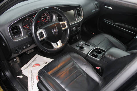 2013 Dodge Charger SXT