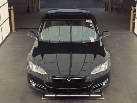 2015 Tesla Model S 85D