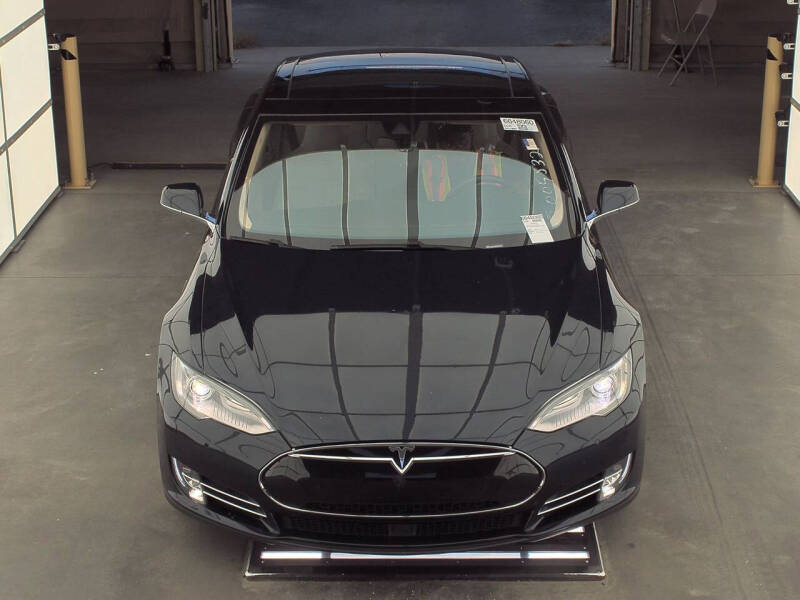 2015 Tesla Model S 85D