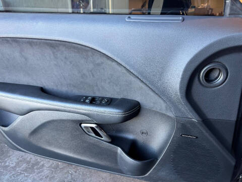 2016 Dodge Challenger SRT Hellcat