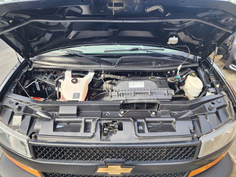 2019 Chevrolet Express LS 3500