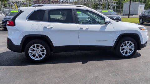 2017 Jeep Cherokee Latitude