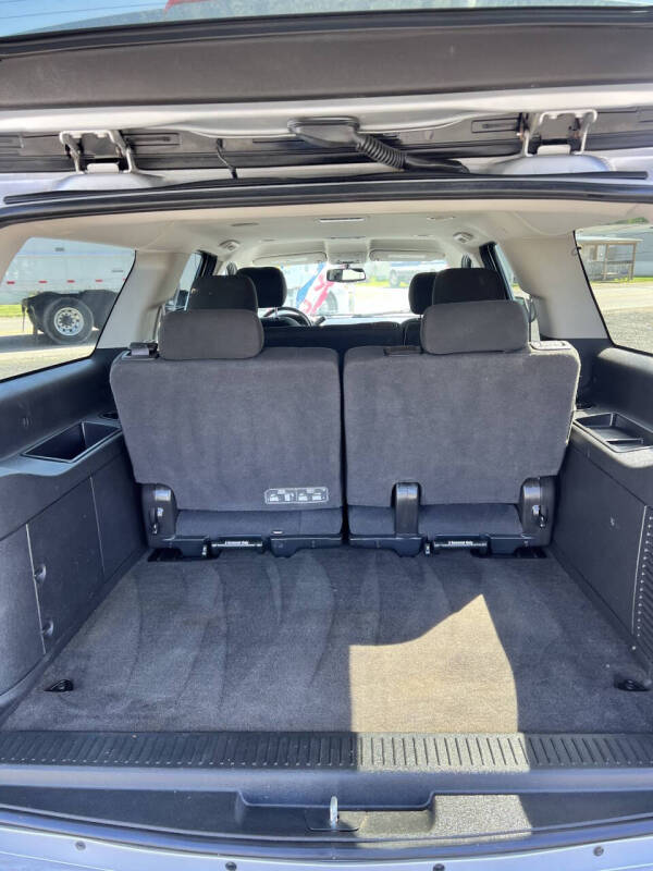 2013 Chevrolet Suburban LS