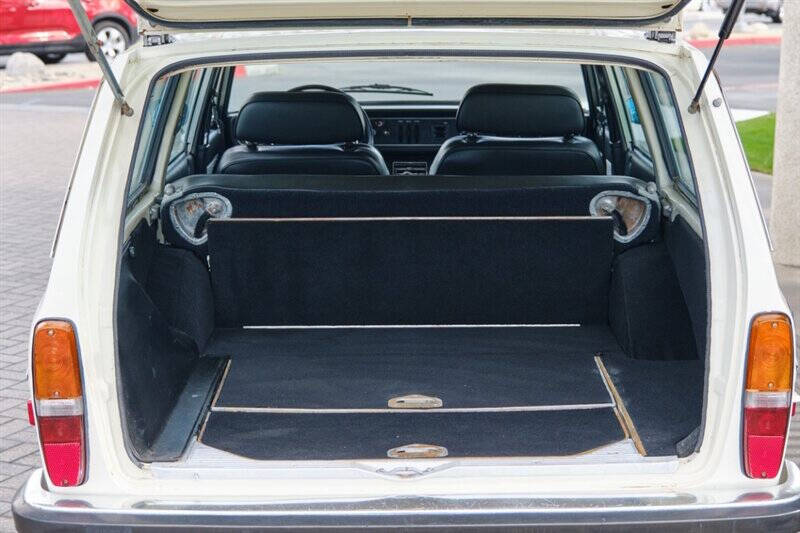 1971 Volvo 145