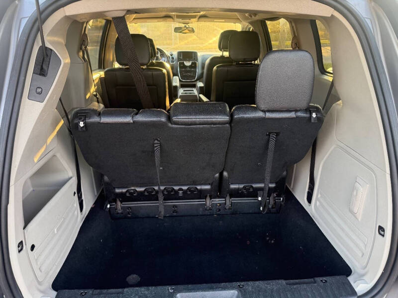 2014 Chrysler Town and Country Touring