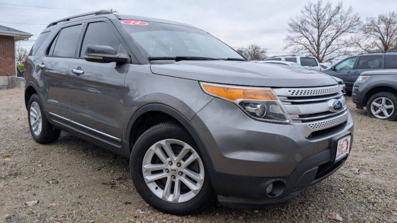 Ford Explorer's photo