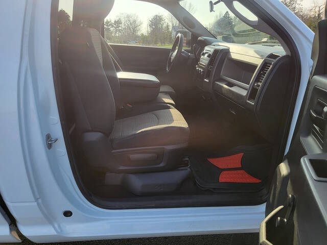 2012 RAM 1500 ST
