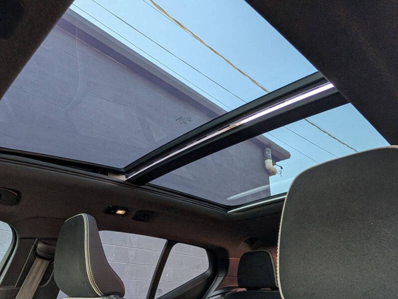 2023 Volvo XC40 Recharge Twin Ultimate