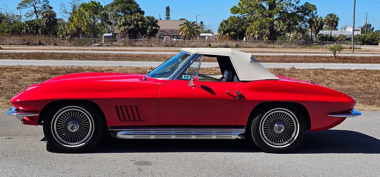 1967 Chevrolet Corvette Stingray 56