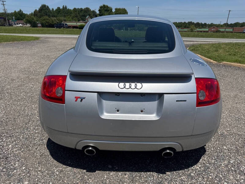 2004 Audi TT 225hp quattro