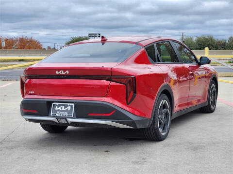 2025 Kia K4 EX