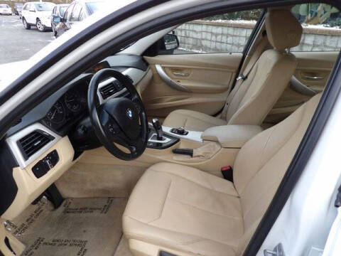2015 BMW 3 Series 320i