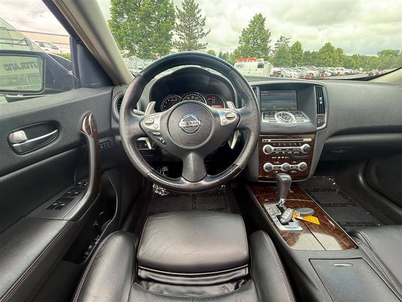 2009 Nissan Maxima