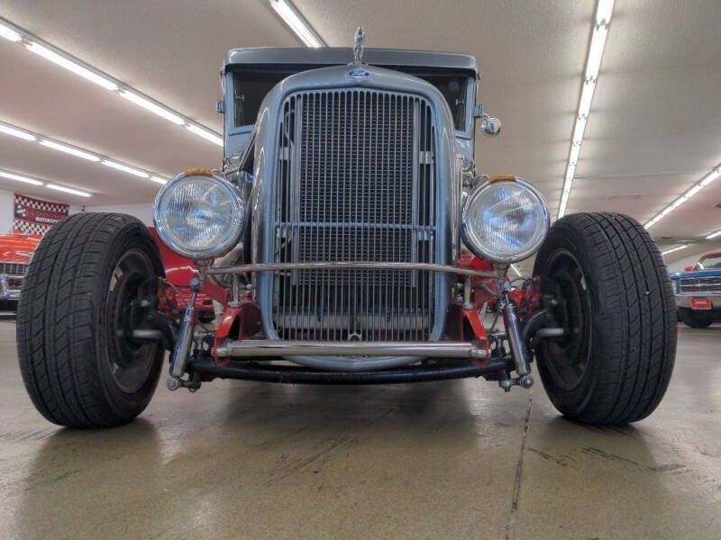 1933 Ford Model BB