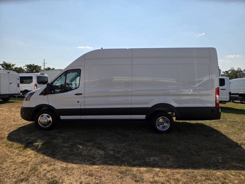 2025 Ford Transit 350 HD
