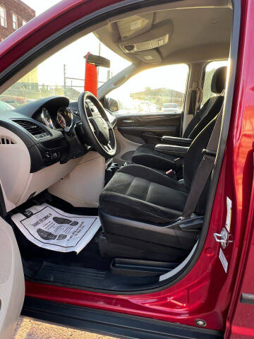 2015 Dodge Grand Caravan American Value Package
