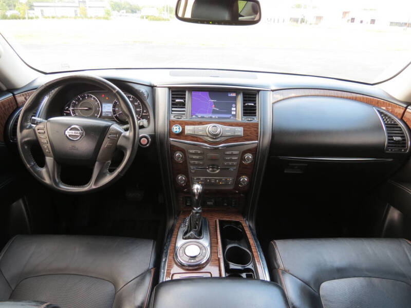 2017 Nissan Armada