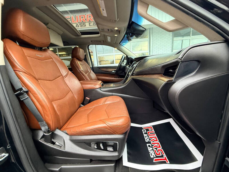 2018 Cadillac Escalade ESV Premium Luxury