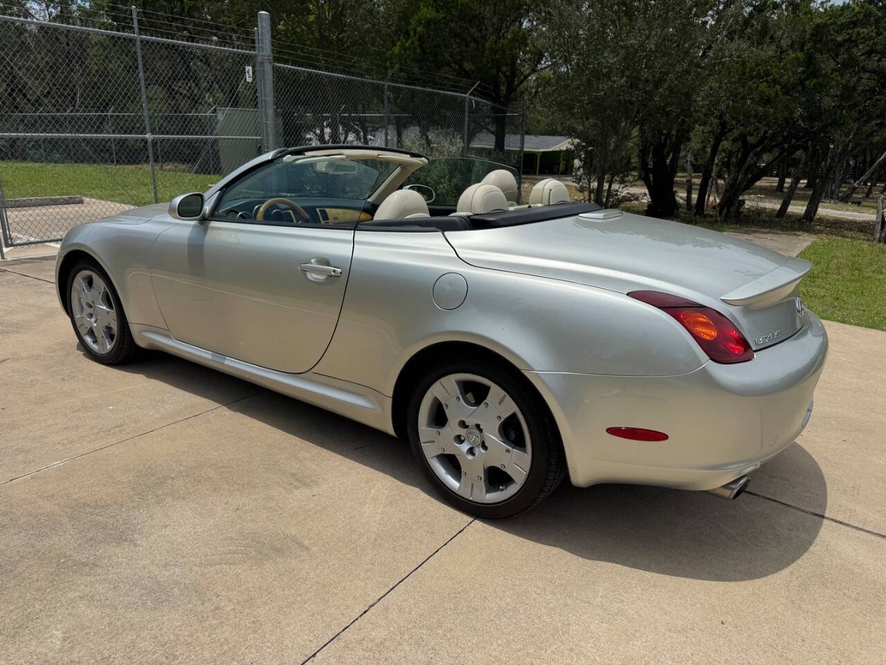 Used Car 2005 Lexus Sc 430  Base 2dr Convertible For Sale Under $15,000 In Austin, Texas