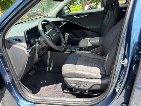 2025 Kia Niro EX Touring