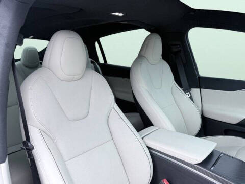 2023 Tesla Model X Plaid