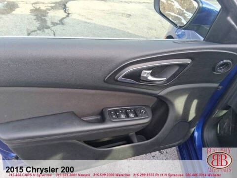 2015 Chrysler 200 Limited