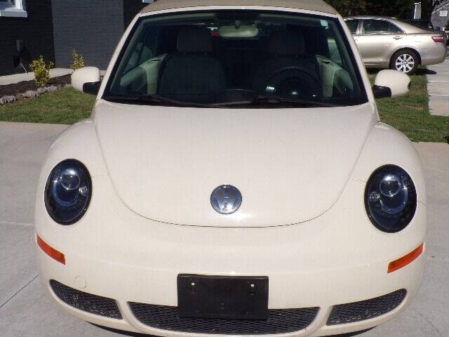2008 Volkswagen New Beetle Convertible for sale at North Cannon Auto in Kannapolis NC
