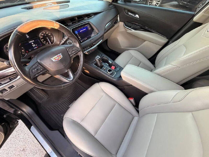 2019 Cadillac XT4 Luxury
