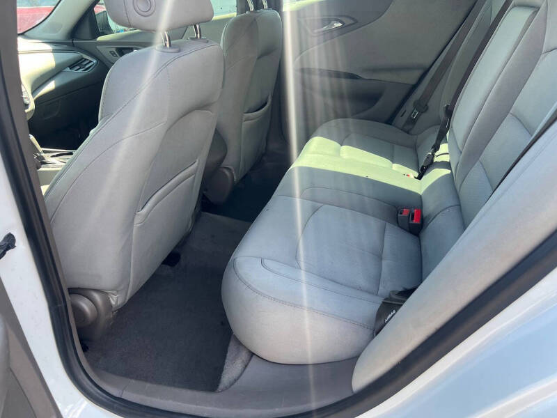 2017 Chevrolet Malibu LS