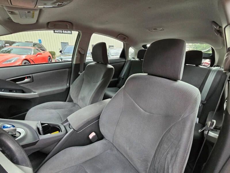 2010 Toyota Prius II