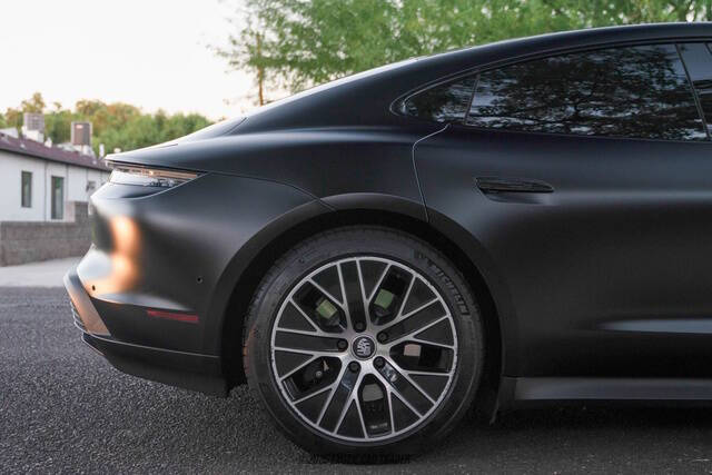 2023 Porsche Taycan 4S