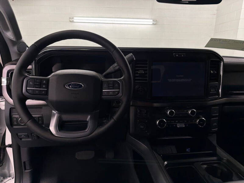 2026 Ford F-350 Super Duty Lariat