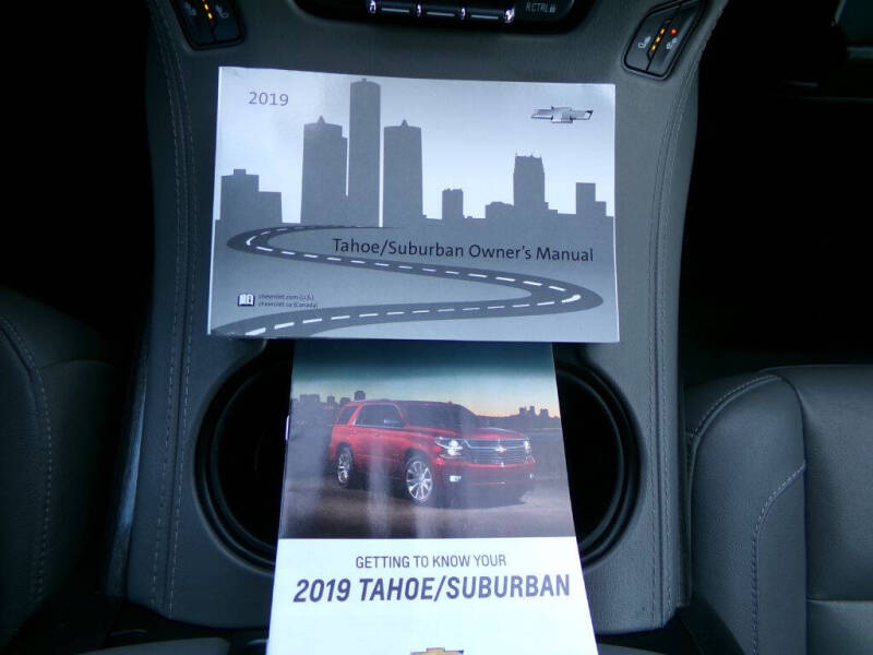 2019 Chevrolet Suburban LT