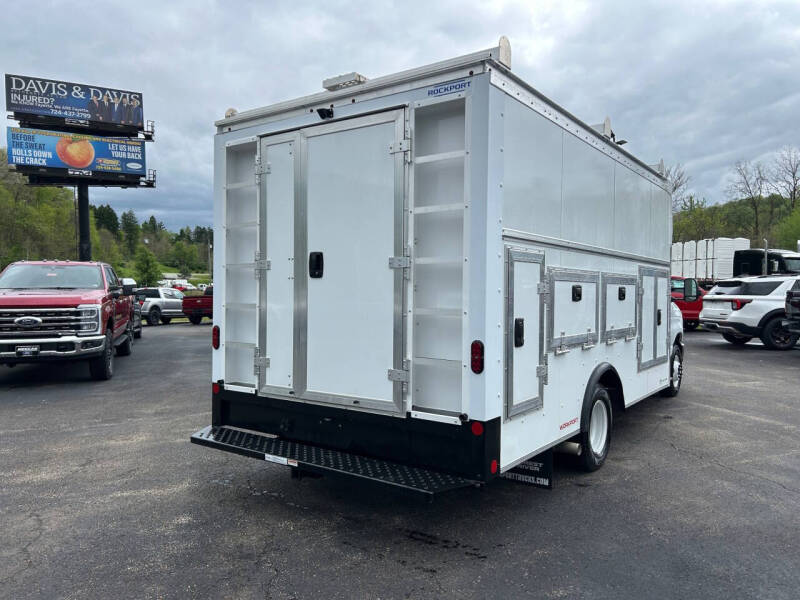 2027 Ford E-Series