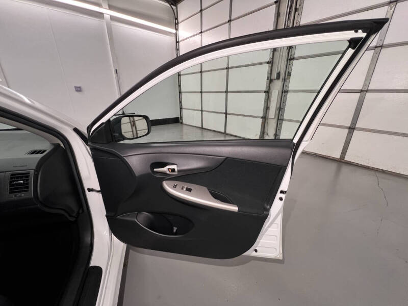 2011 Toyota Corolla S