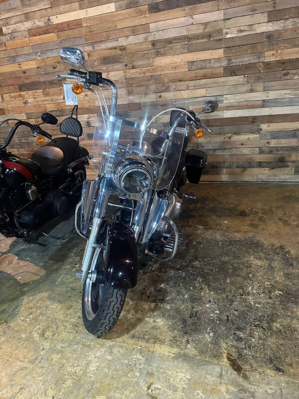 2014 Harley-Davidson FLD Dyna Switchback