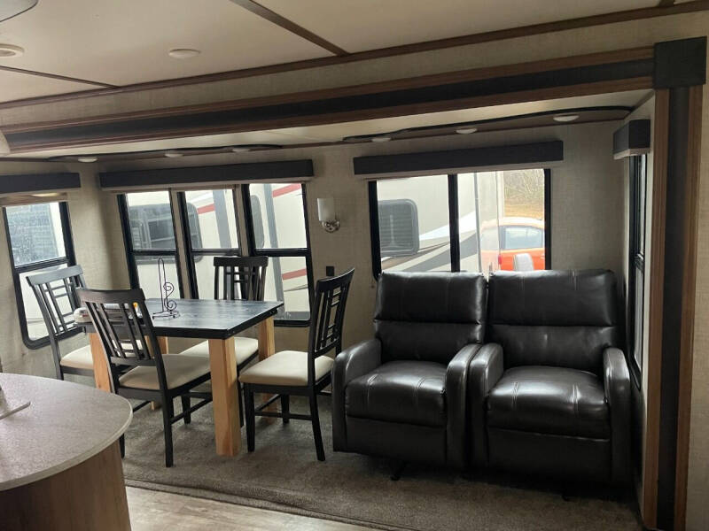 2020 Gulfstream Conquest