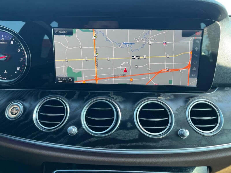 2017 Mercedes-Benz E-Class E 300 4MATIC