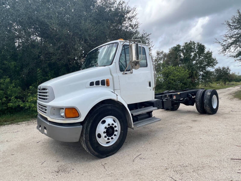 2007 Sterling ACTERRA CAB & CHASIS for sale at S & N AUTO LOCATORS INC in Lake Placid FL