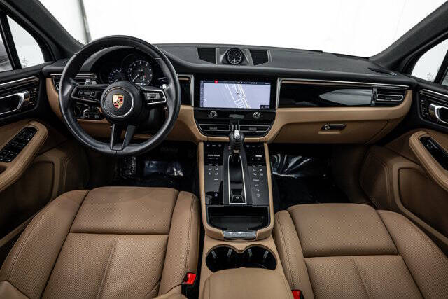 2023 Porsche Macan