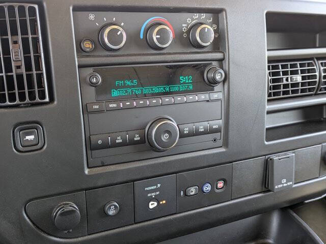 2023 Chevrolet Express 2500